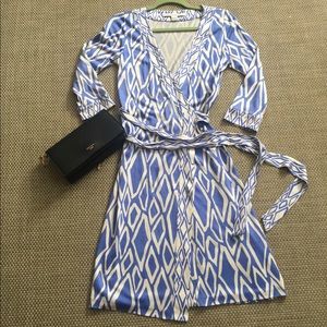 DVF classy wrap dress.